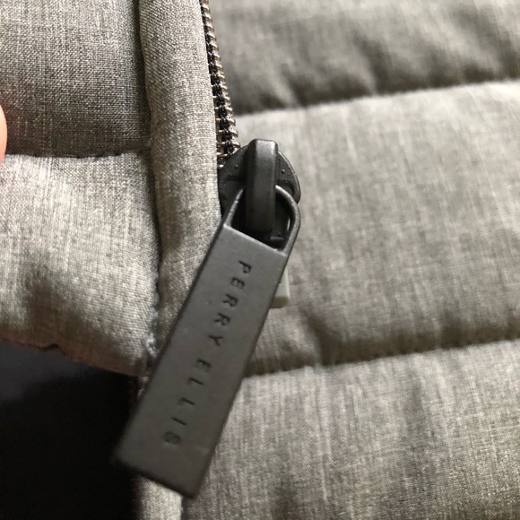 NWOT. Perry Ellis Hooded Jacket Vest. - Picture 5 of 7